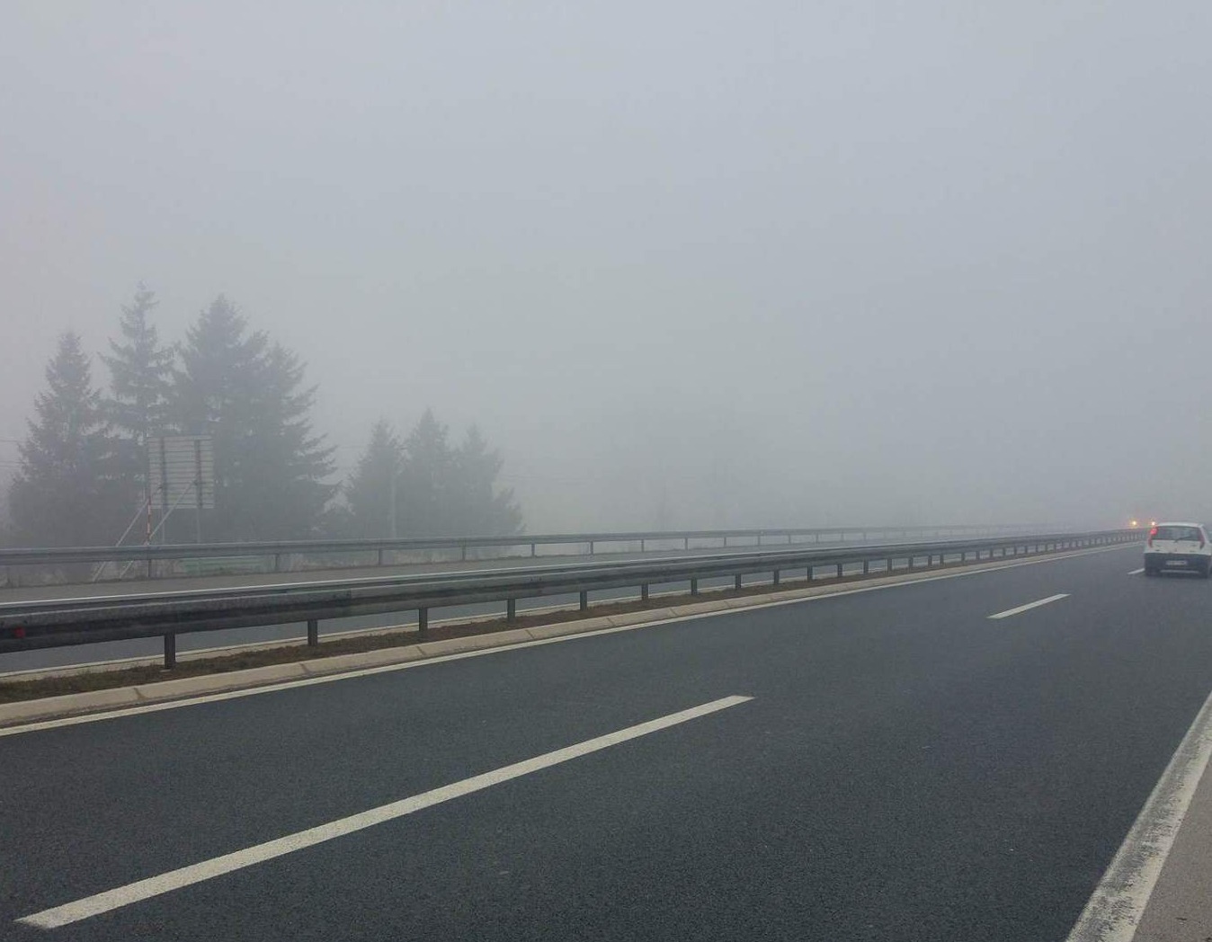 BIHAMK: Oprez zbog magle, poledice i odrona
