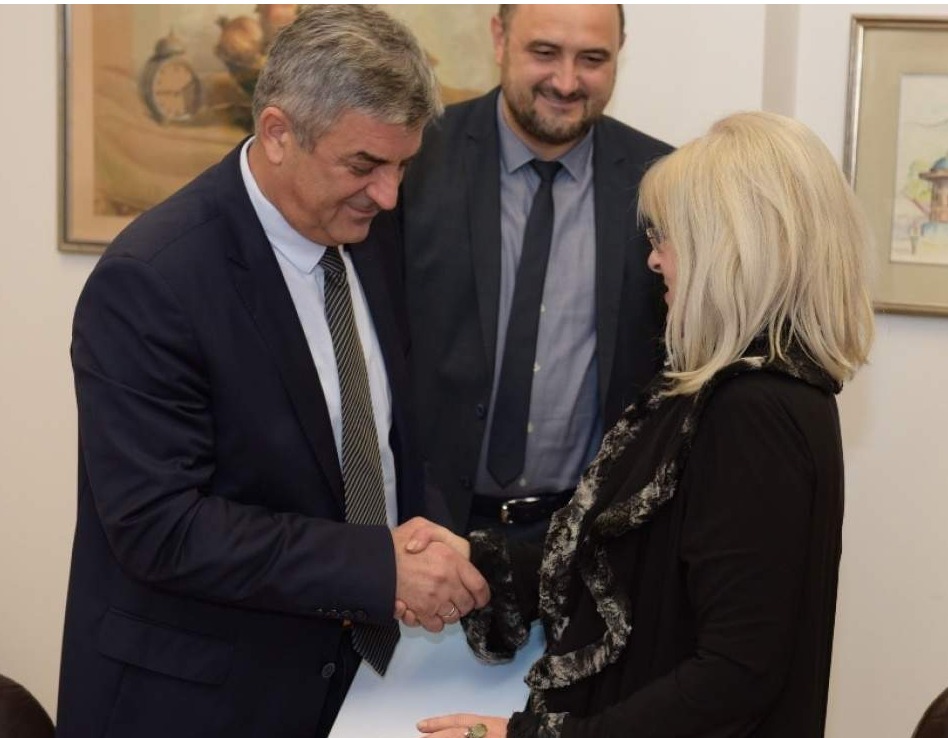 Općina Centar i Grad Sarajevo zajedno u projektu potpore radu Roditeljske kuće na Jezeru