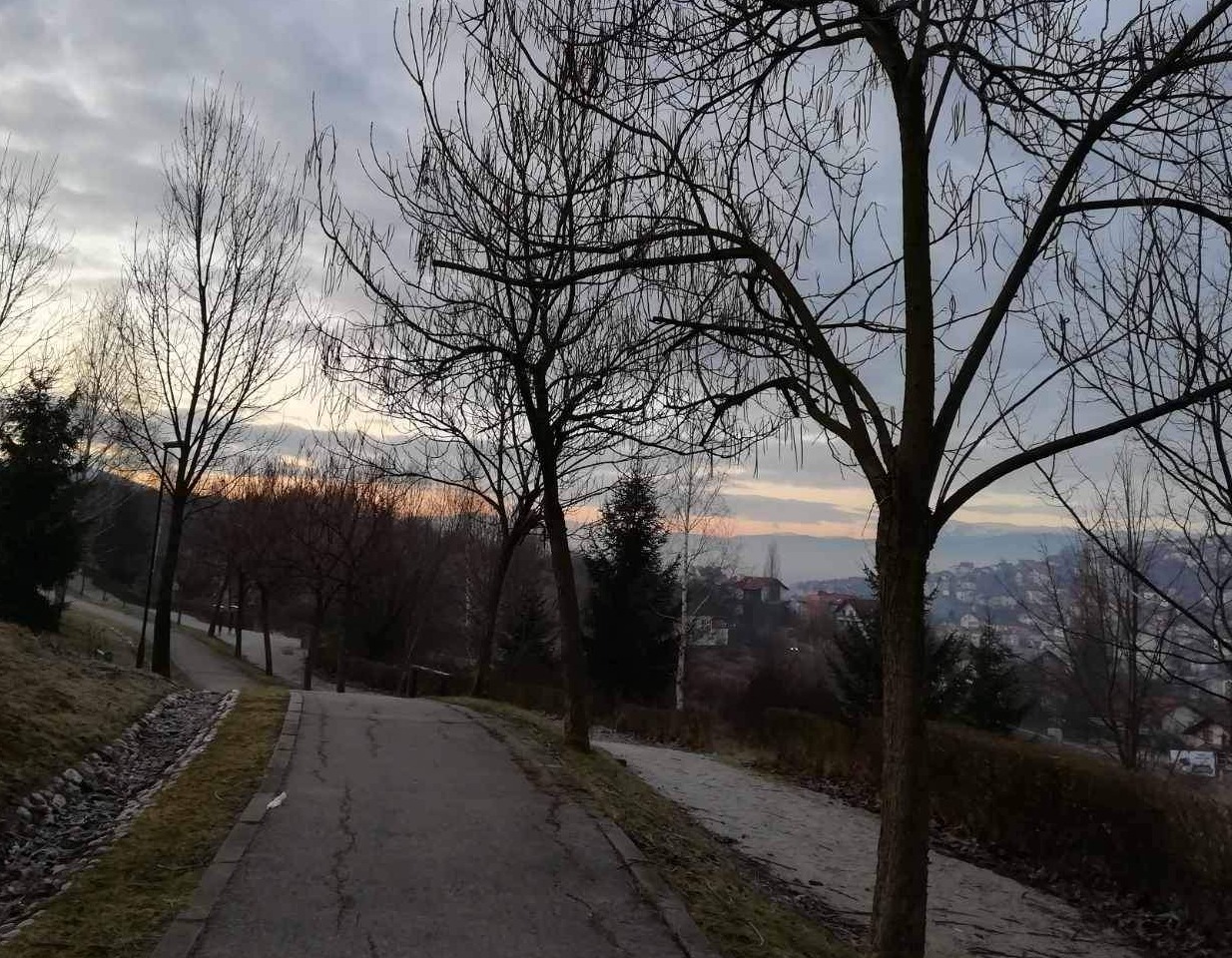 U Sarajevu oblačno vrijeme, dnevna temperatura oko 1 stepen