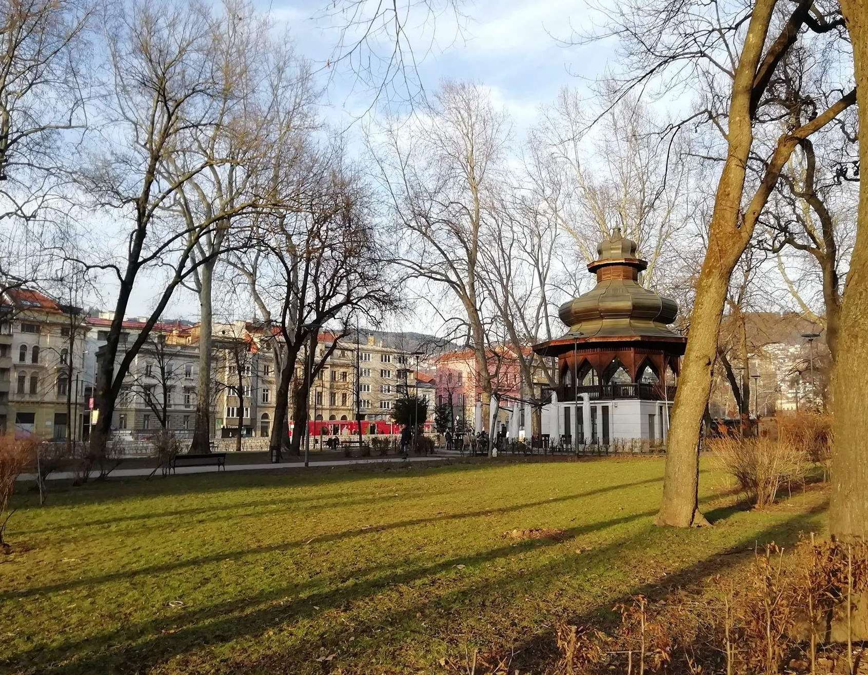 U Sarajevu danas sunčano, temperatura zraka oko 9 stepeni