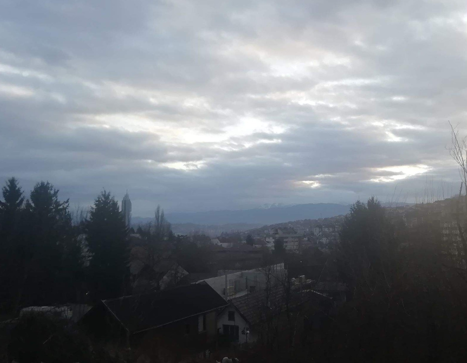 U Sarajevu umjereno do pretežno oblačno vrijeme