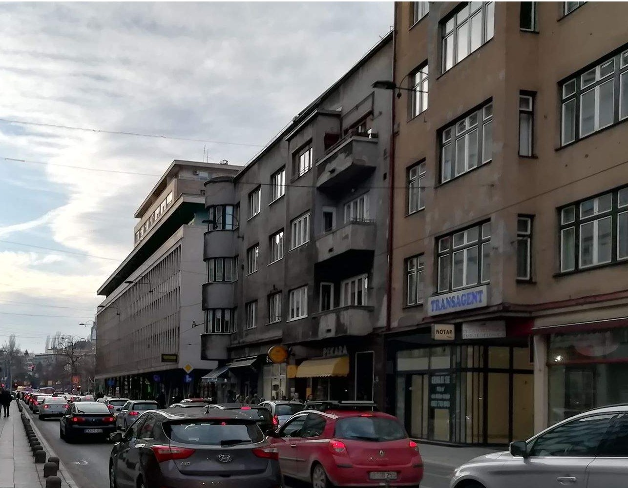 BIHAMK: Vozači se upozoravaju na jake udare vjetra