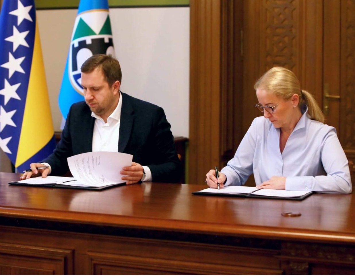 Grad Sarajevo osigurao sredstva za nabavku respiratora za Klinički centar Univerziteta u Sarajevu