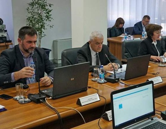 Vlada FBiH odobrila sredstva za suzbijanje koronavirusa
