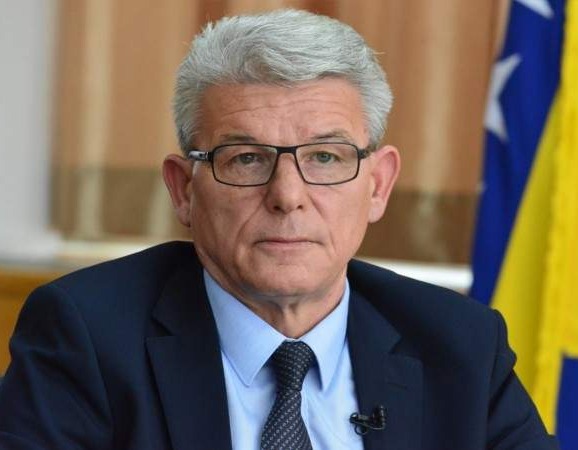 Džaferović poslao poruku građanima povodom proglašenja pandemije koronavirusa
