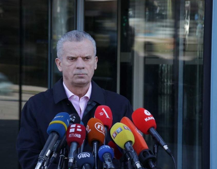 Radončić: BiH će se sa pravom dimenzijom krize suočiti tek za 15 dana 