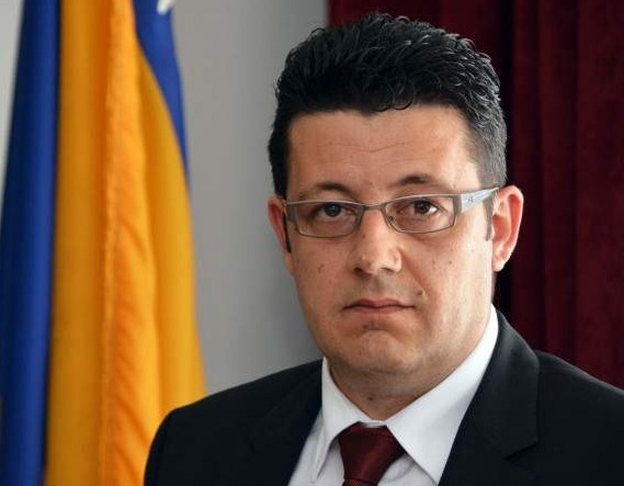 Čampara predložio uredbu sa zakonskom snagom - zatvor za kršenje samoizolacije