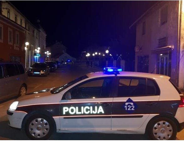 MUP KS: Policijski sat prekršilo 37 osoba, kažnjeni s po 500 KM