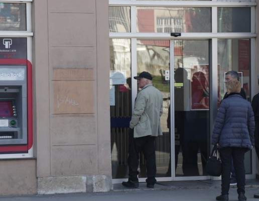 Počela isplata martovskih penzija u BiH
