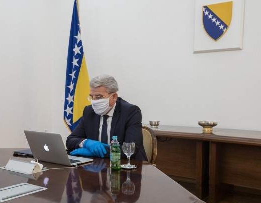 Predsjedništvo BiH podržalo mjere koje se poduzimaju na zaštiti od koronavirusa