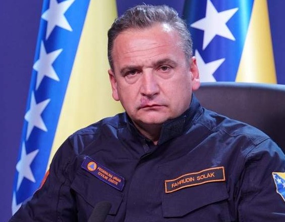 Solak: Postavljeni trijažni šatori na 14 graničnih prijelaza
