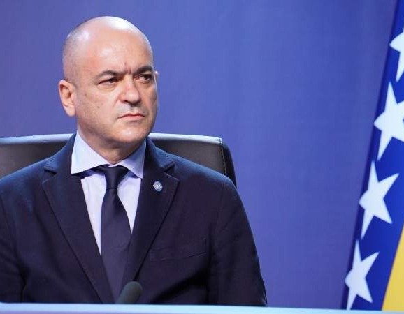 Čerkez poručio građanima FBiH da nije vrijeme za opuštanje