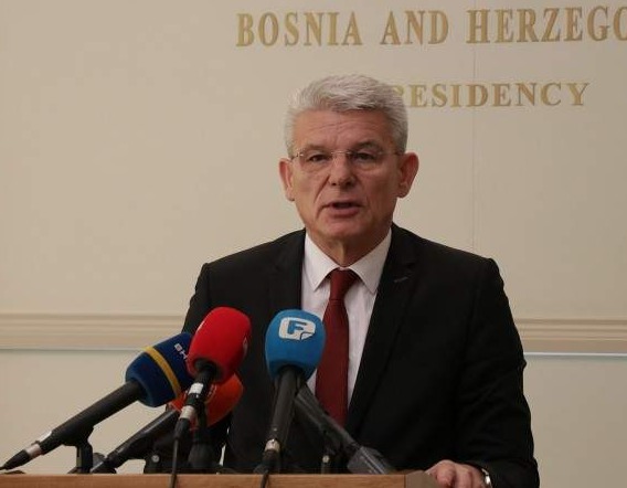 Predsjedavajući Džaferović razgovarao s ambasadorom Velike Britanije Fieldom