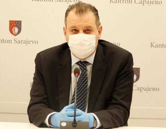 Mesihović: Razmatramo opciju da u Kantonu Sarajevo uvedemo drive-in testiranje na koronavirus