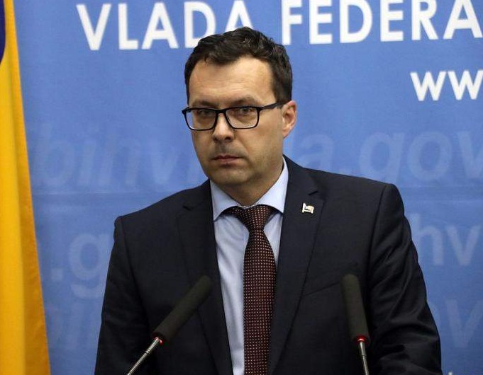 Moguće smanjenje cijene plina domaćinstvima, energetski sistem u FBiH stabilan