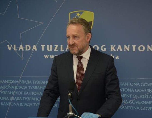 Izetbegoviću uručeno priznanje Saveza ratnih vojnih invalida TK
