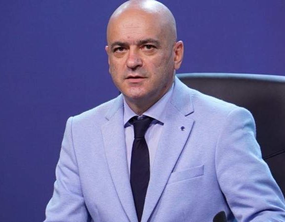 Čerkez: Ublažene mjere zabrane za starije od 65 i mlađe od 18 godina (VIDEO)