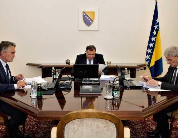 Predsjedništvo BiH o realizaciji zaključka o borbi protiv pandemije