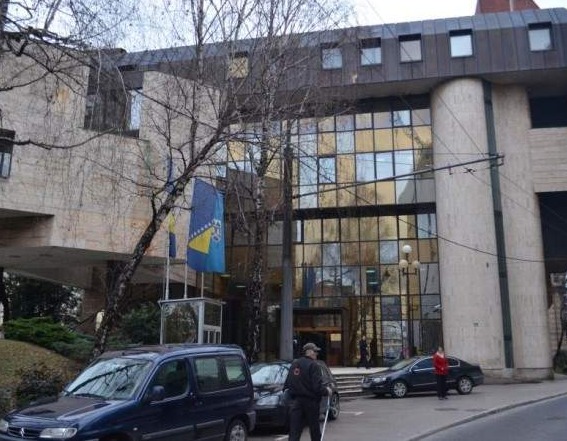 Dom naroda PFBiH u ponedjeljak nastavlja sjednicu glasovanjem o 'korona zakonu'