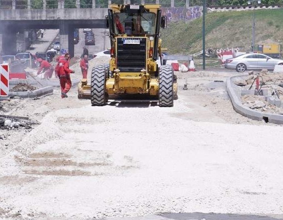 Rok za izgradnju kružnog toka na Pofalićima je kraj maja