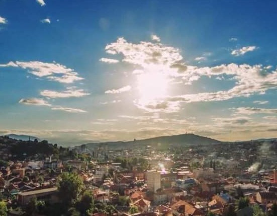 Danas u BiH sunčano uz malu do umjerenu oblačnost