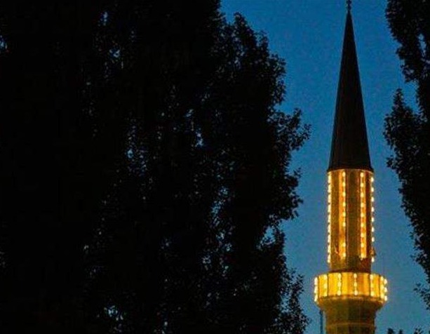 Muslimani večeras obilježavaju Lejletul-Bedr