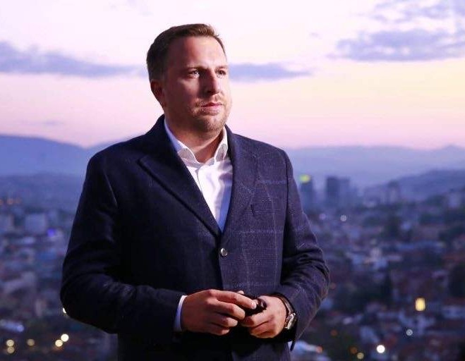 Gradonačelnik Skaka: Bošnjacima se želi podvaliti fašizam kako bi se opravdali genocid i zločini