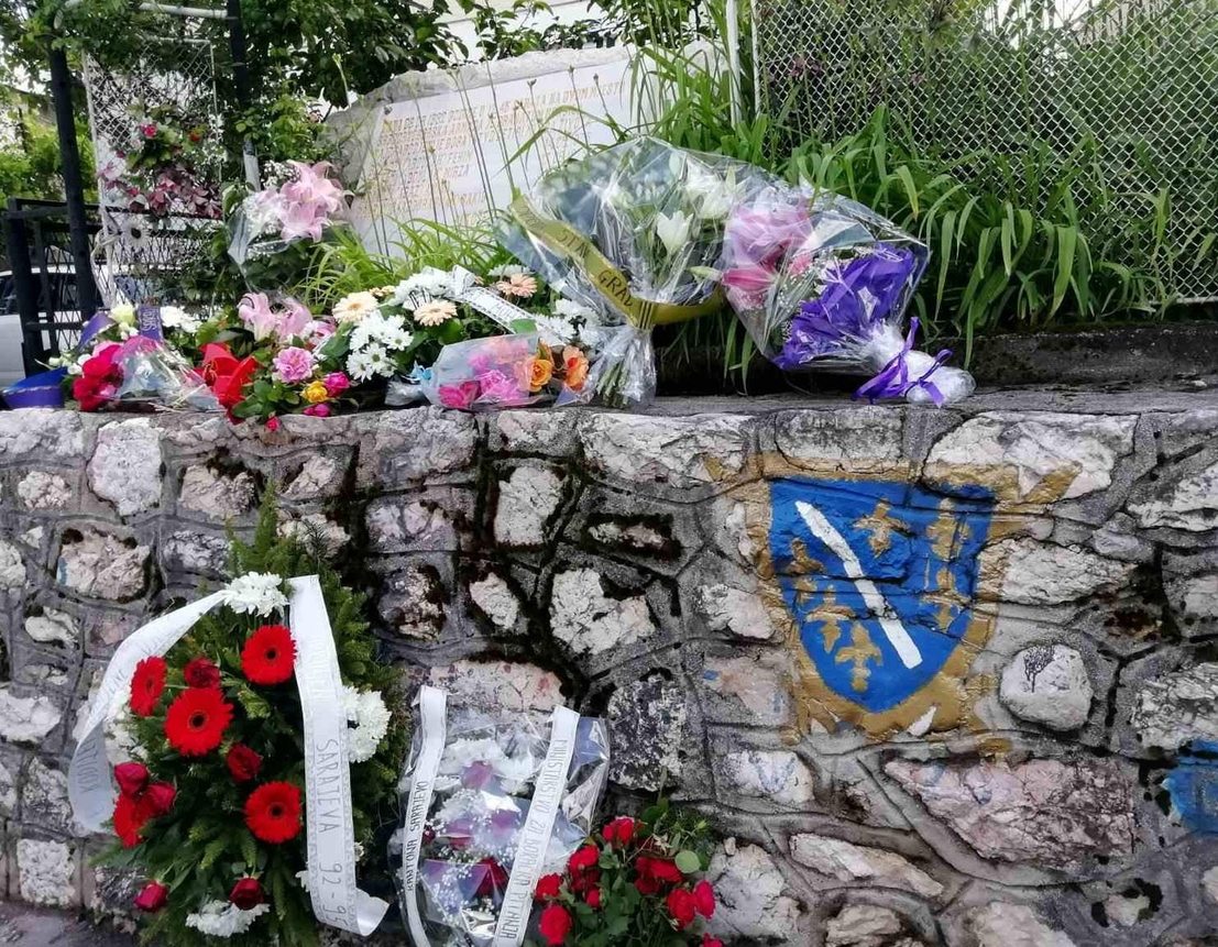 Obilježena 28. godišnjica od ubistva četvero mladih Sarajlija u Ulici Sedrenik 171