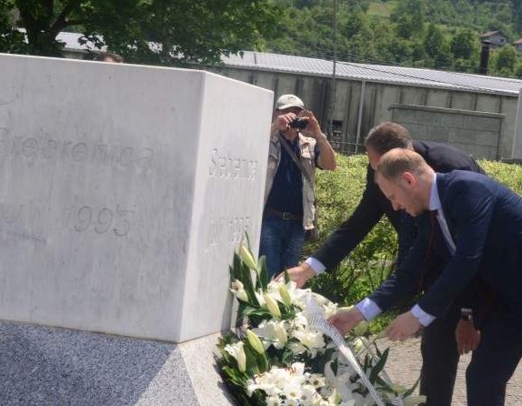 Duvnjak: Podrška radu uprave Memorijalnog centra Srebrenica-Potočari