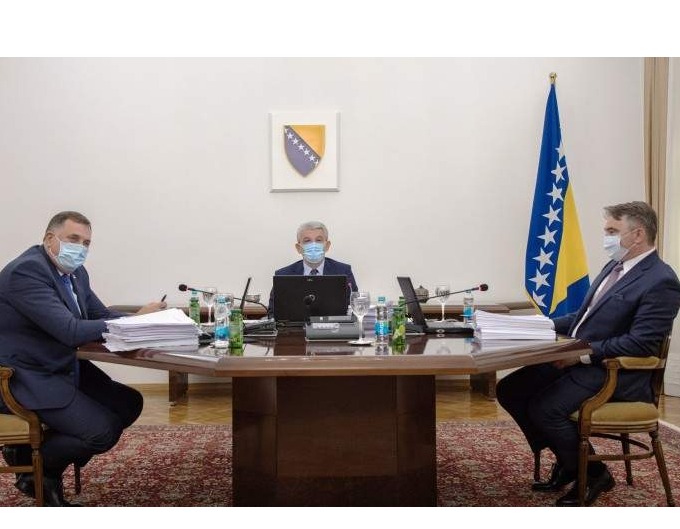 Danas vanredna sjednica Predsjedništva BiH