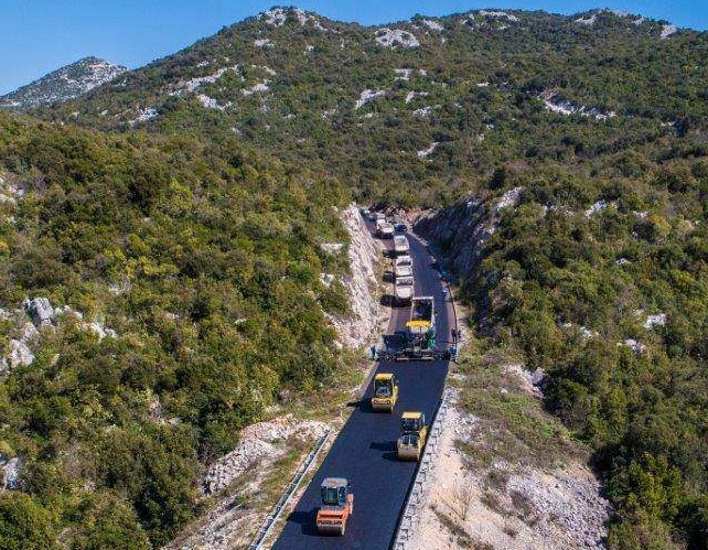 Obustava saobraćaja na putnom pravcu Stolac-Neum: Od 12 do 14 sati uklanjanje mina