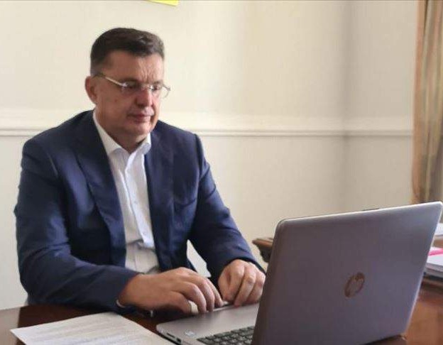 Tegeltija razgovarao sa Varhelyijem: EU će dodatno pomoći zdravstvenom sektoru u BiH