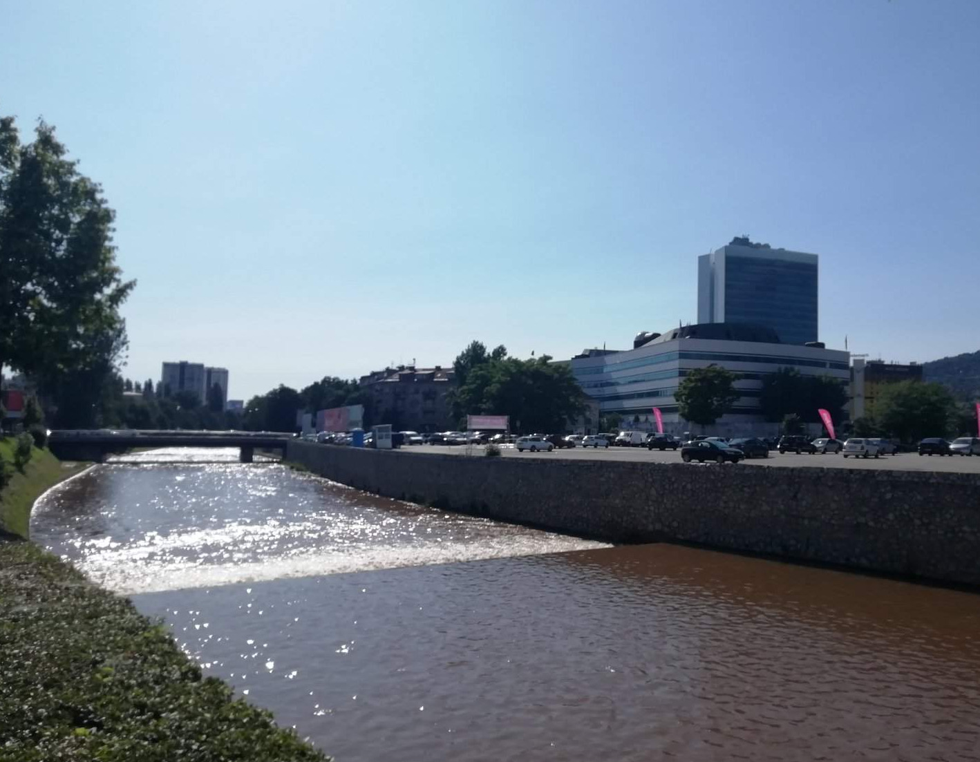 Sunčano i toplo vrijeme, u Sarajevu dnevna temperatura zraka 30 stepeni