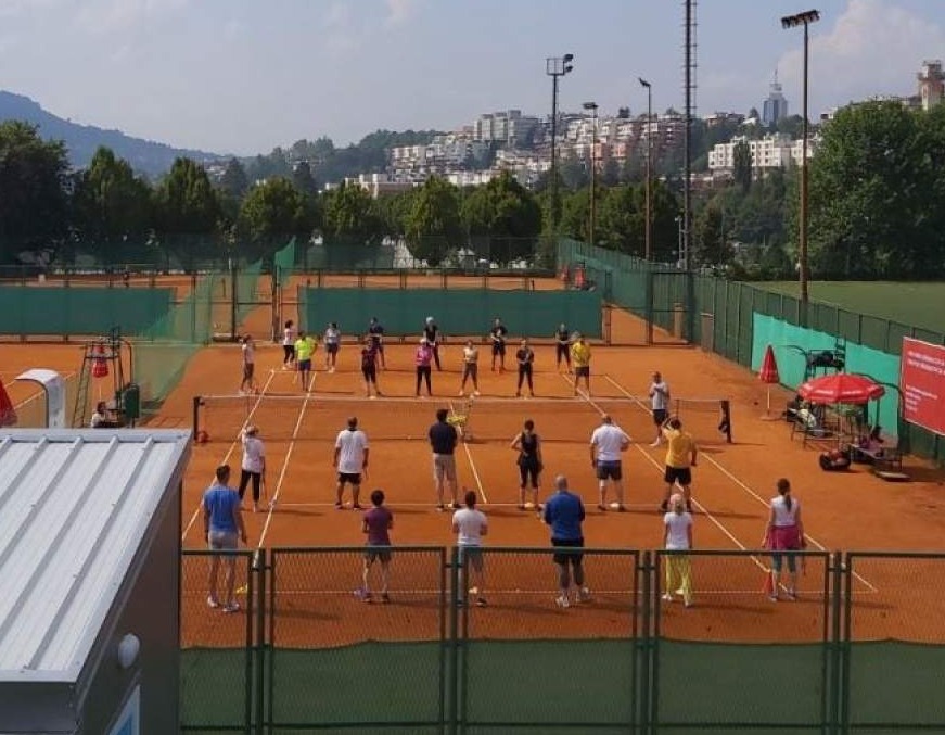 Veliko interesovanje za besplatnu školu tenisa