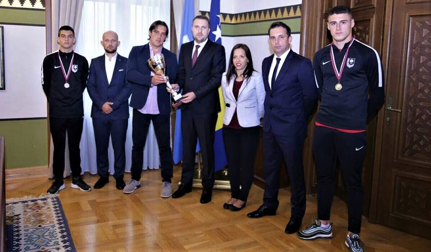 Gradonačelnik primio najbolje juniore Akademije FK Sarajevo koji su osvojili renomirani turnir u Srbiji