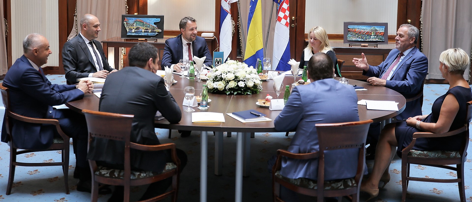 Gradonačelnik Skaka bio domaćin prvog trilateralnog sastanka gradonačelnika Sarajeva, Beograda i Zagreba