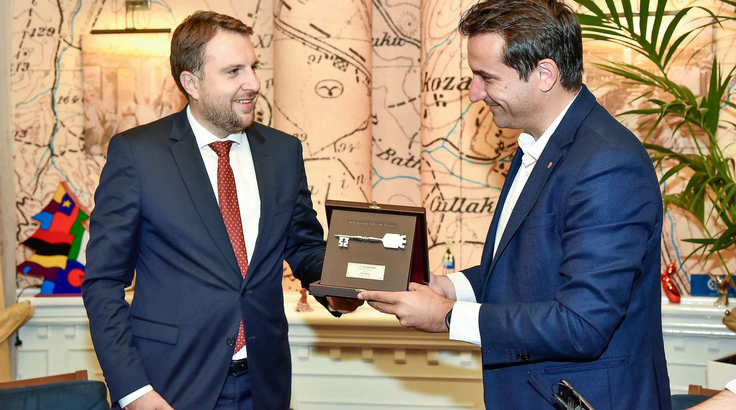 Gradonačelnik Sarajeva Abdulah Skaka boravio u službenoj posjeti Tirani: Uručen mu ključ glavnog grada Albanije
