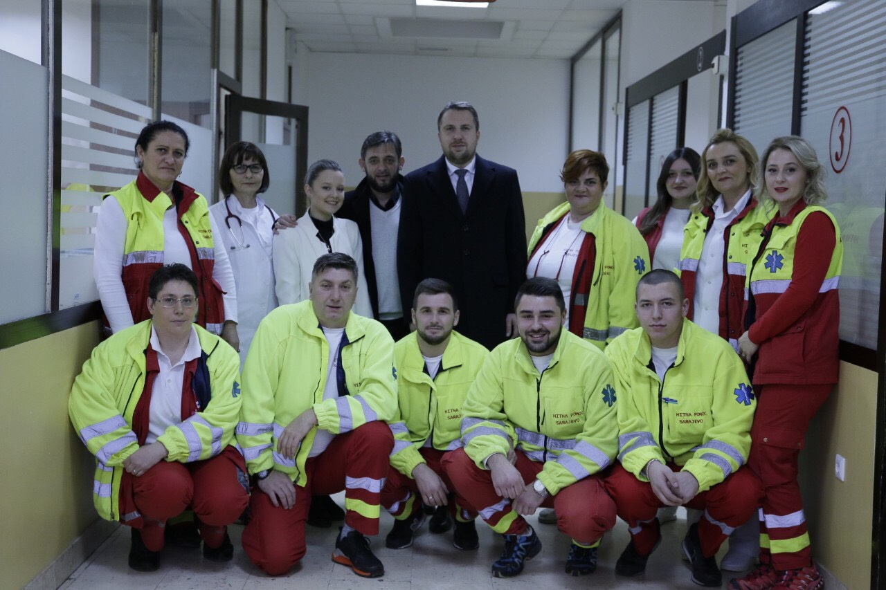 Gradonačelnik Skaka obišao dežurne službe u novogodišnjoj noći