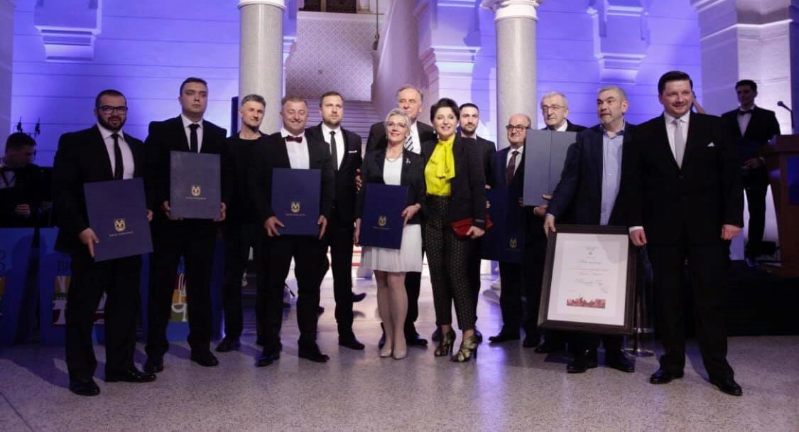Uručene nagrade i priznanja Grada Sarajeva na Svečanoj sjednici Gradskog vijeća povodom 6. travnja