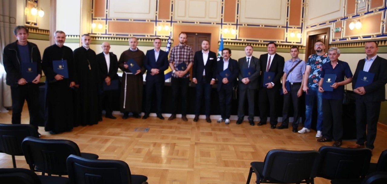 Градоначелник Скака: Финансијска подршка за пројекте вјерских заједница и цркава удвостручена у односу на прошлу годину